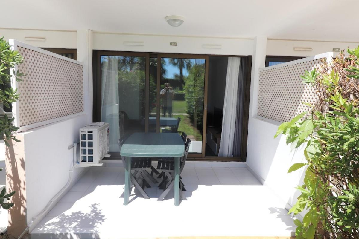 Superbe 2 Piece Tout Confort , Piscine /Ac/Parking Villa Вилафранк-сюр-Мер Екстериор снимка